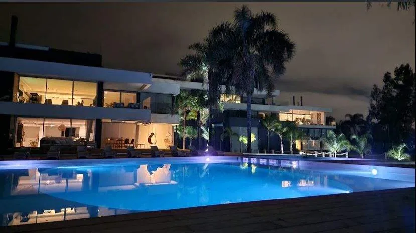 EXCELENTE DEPARTAMENTO 3 DORMITORIOS CON BAJADA AL LAGO