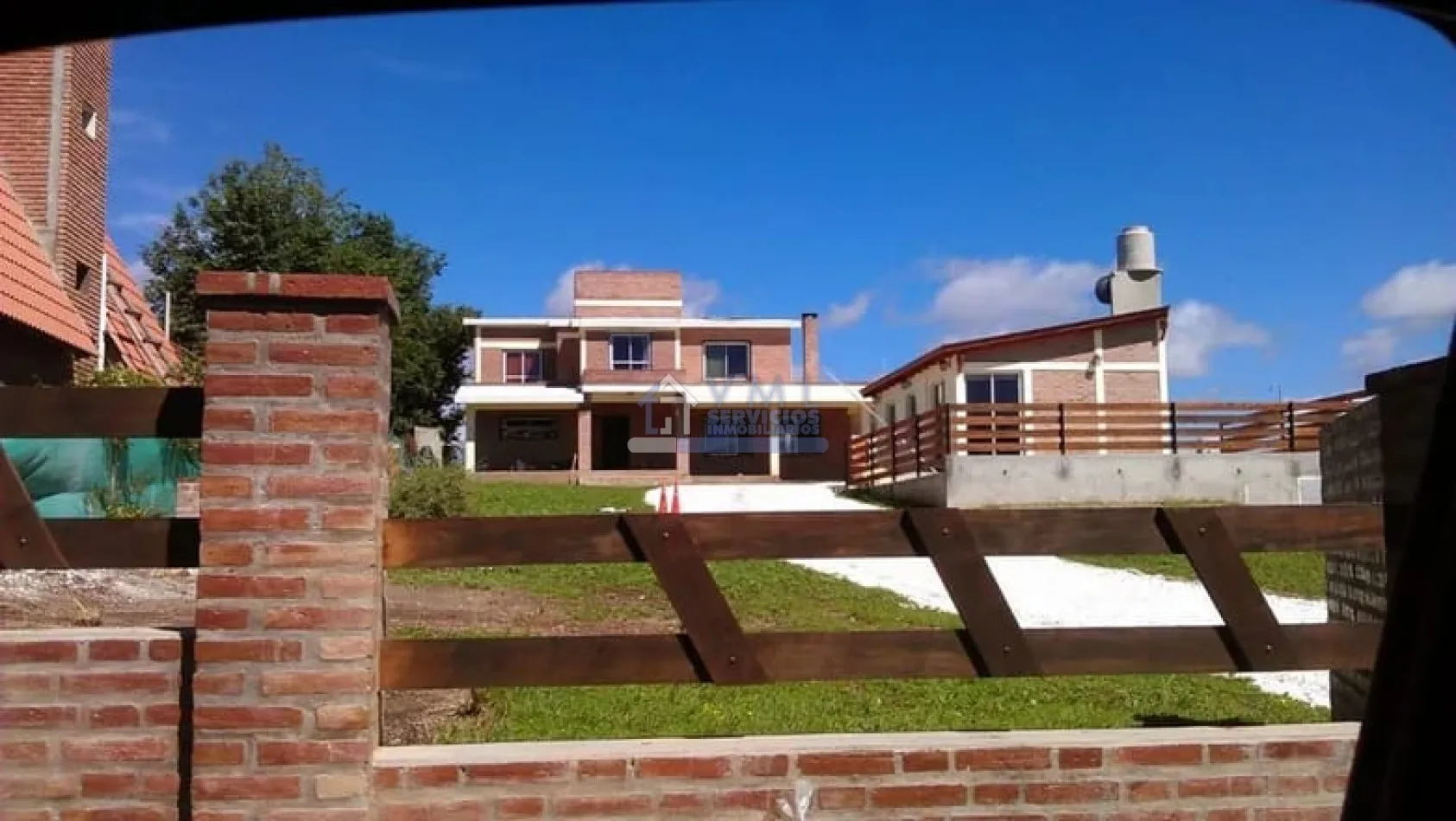 Villa Mirador del Lago! CASA 4 DORMITORIOS CON PILETA , QUINCHO, ESPECTACULAR!