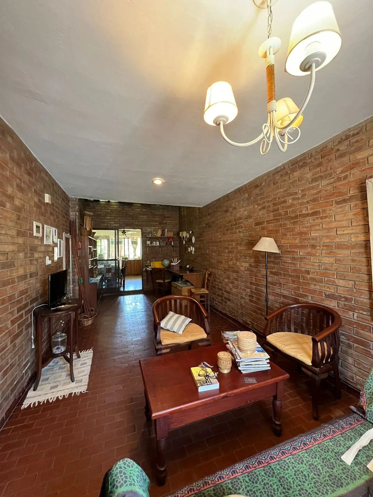APTA CREDITO - CASA DE 2 DORM EN VENTA EN VILLA PAEZ