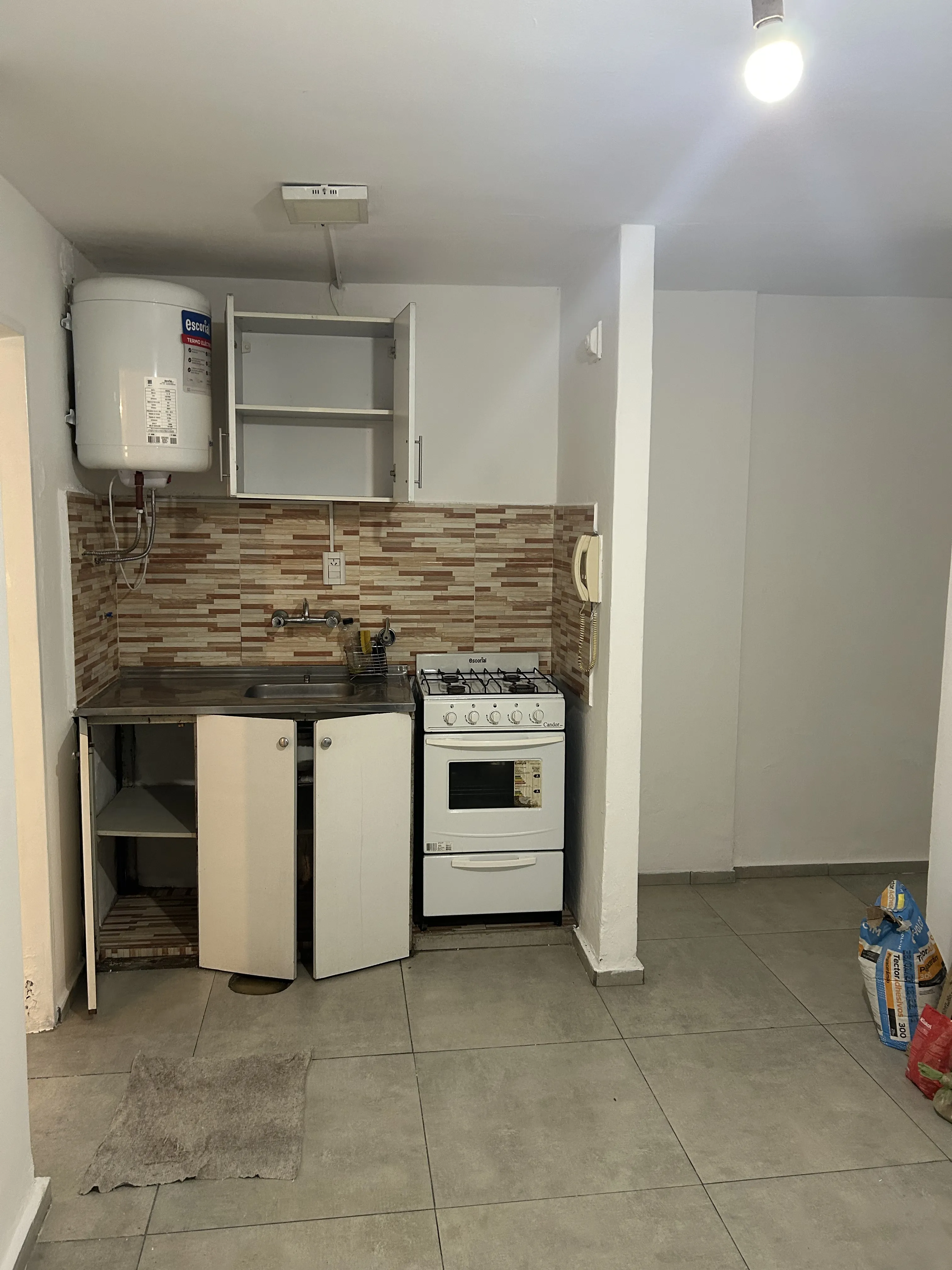 ALBERDI, , DEPARTAMENTO  1 DORMITORIO , CON PATIO
