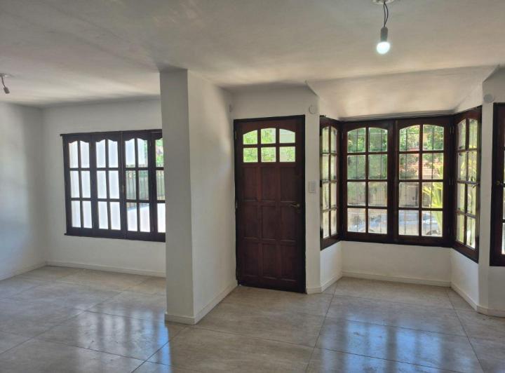 Casa · 178m² · 5 Ambientes