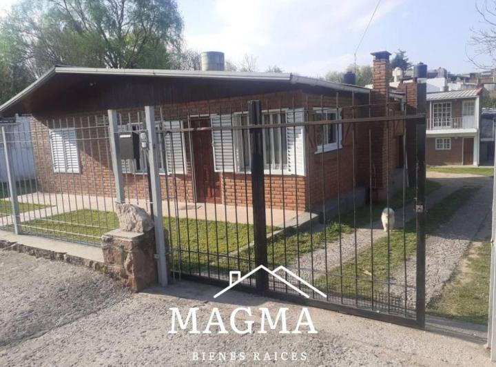 Casa · 32720m² · 6 Ambientes · 3 Cocheras