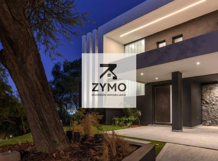 Casa · 415m² · 5 Ambientes · 2 Cocheras
