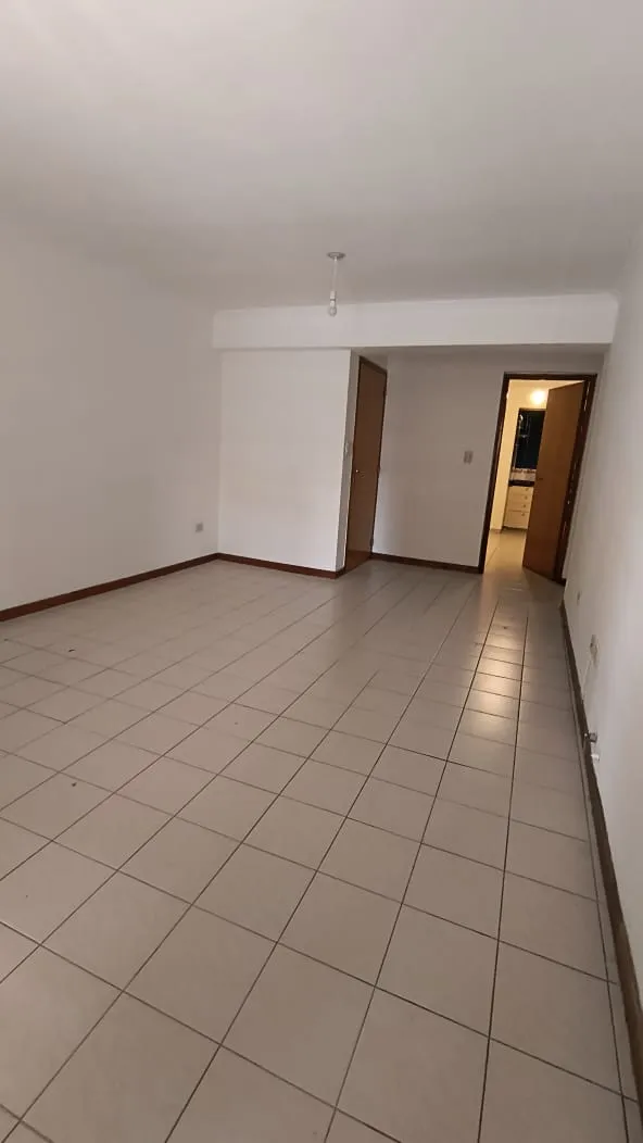 EN VENTA!! 3 DORM. EXCELENTE UBICACIÓN EN NUEVA CÓRDOBA