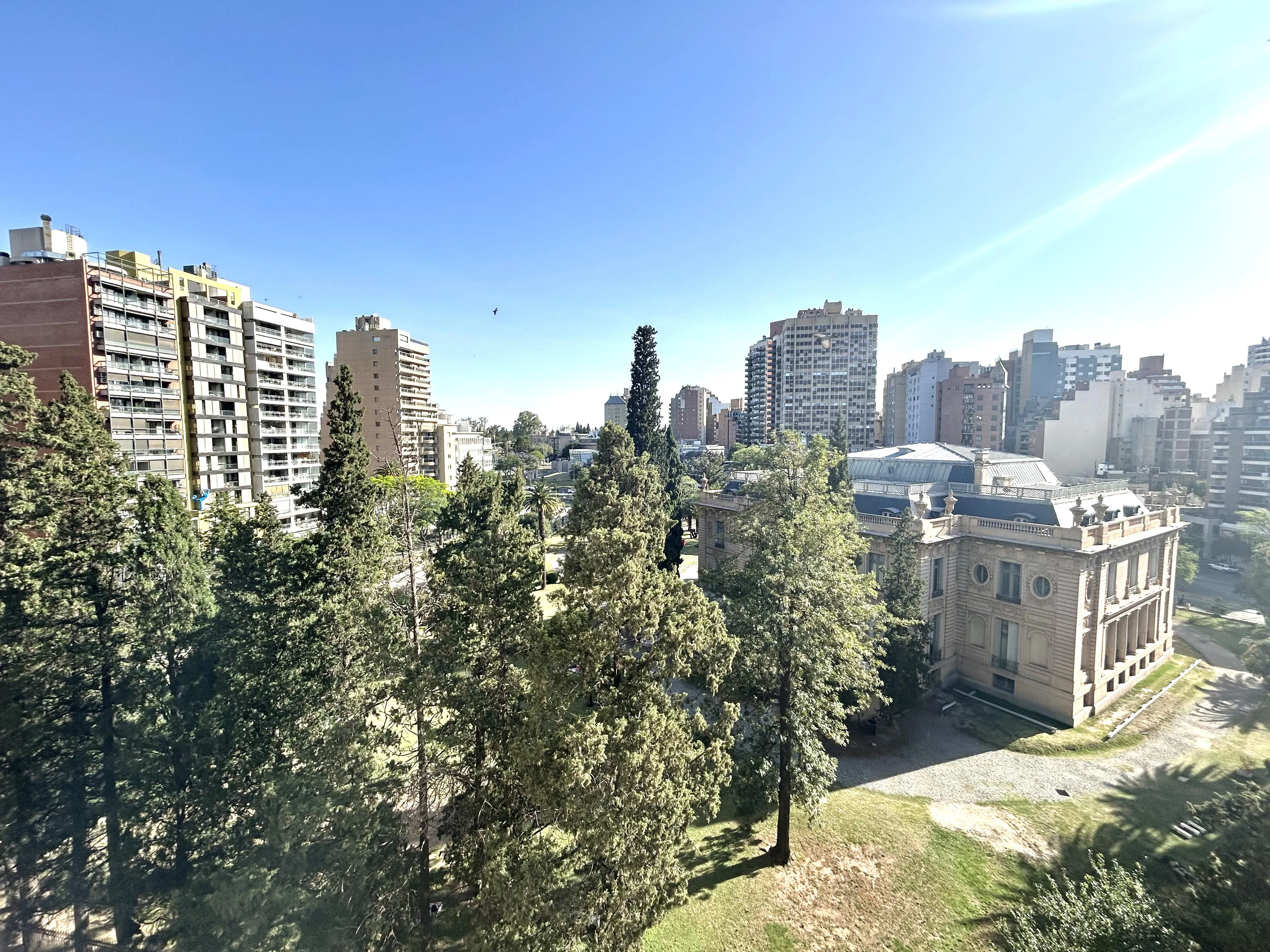 DEPARTAMENTO PENTHOUSE VENTA UNICO FRENTE PALACIO FERREYRA