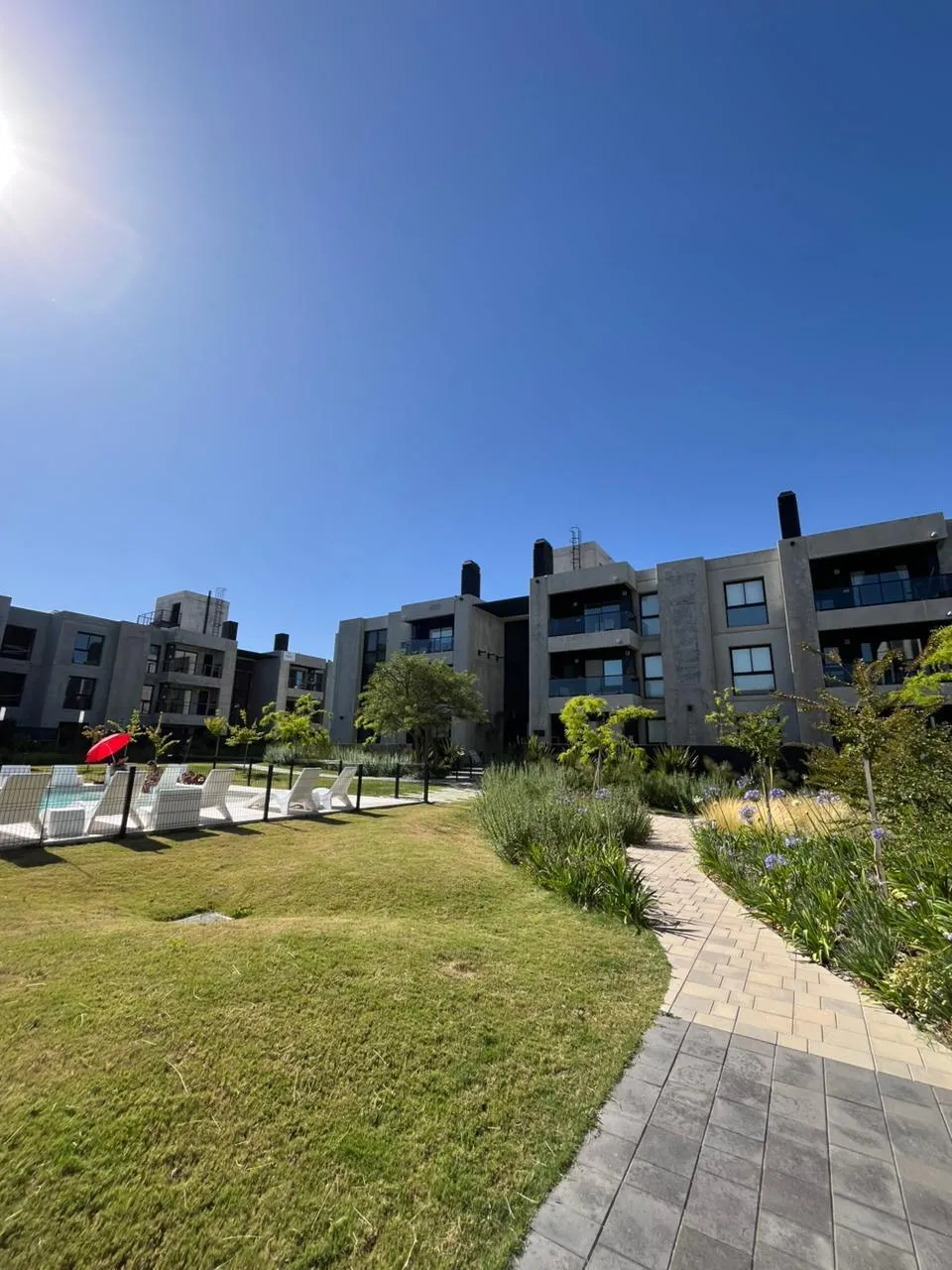 DEPARTAMENTO EN VENTA 3 DOR - CONDOMINIO GARDENIA - OPORTUNIDAD