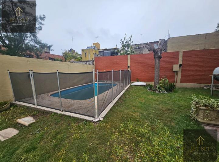 Casa · 119m² · 5 Ambientes · 1 Cochera