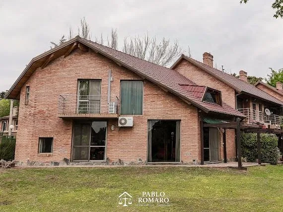 VENTA CASA COUNTRY NÁUTICO COSTA AZUL - VILLA CARLOS PAZ