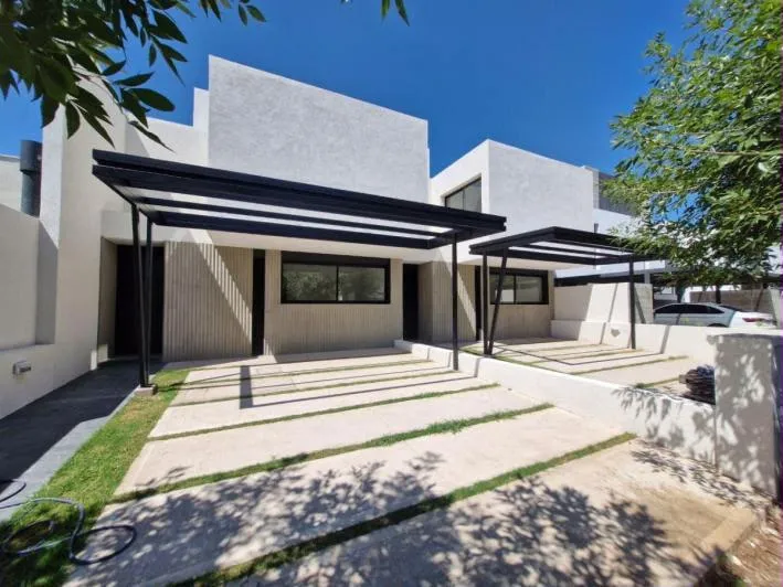 VENTA DUPLEX 4 DORM AMPLIO CENTRAL- GREENVILLE 2