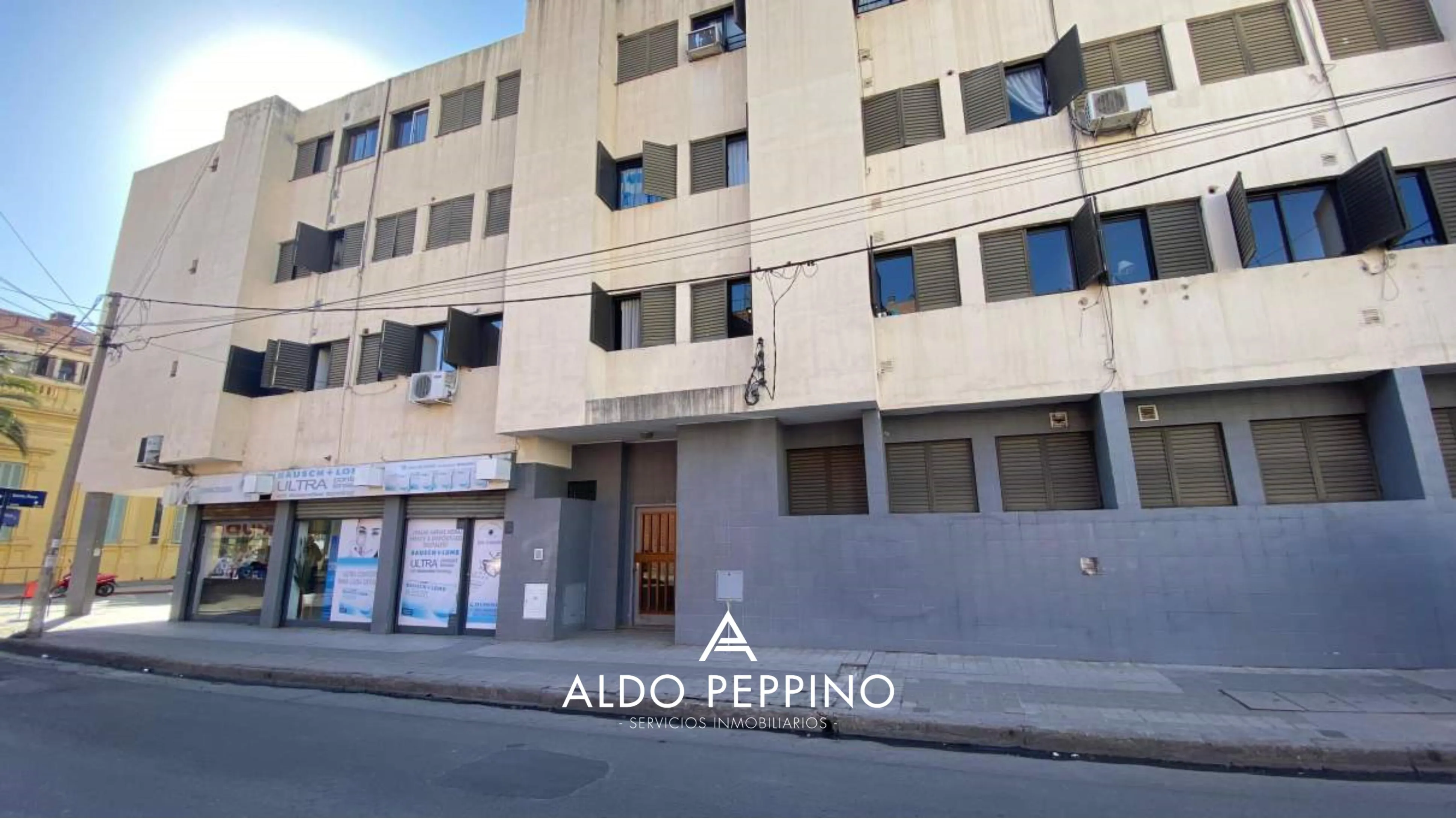 MONOAMBIENTE - ALBERDI - FRENTE AL HOSPITAL CLÍNICAS
