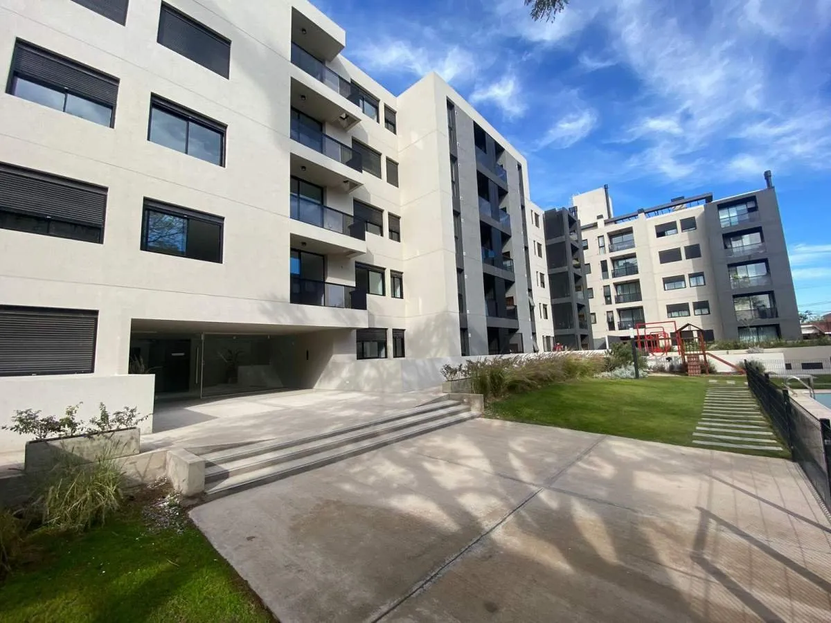 VENTA DEPARTAMENTO EN QUATRO HOUSING