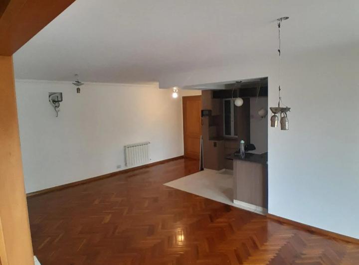 Departamento · 70m² · 5 Ambientes
