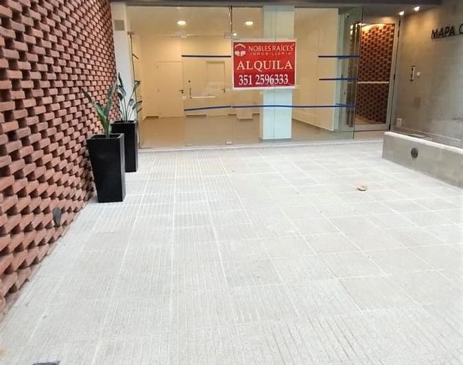 Local comercial · 45m²
